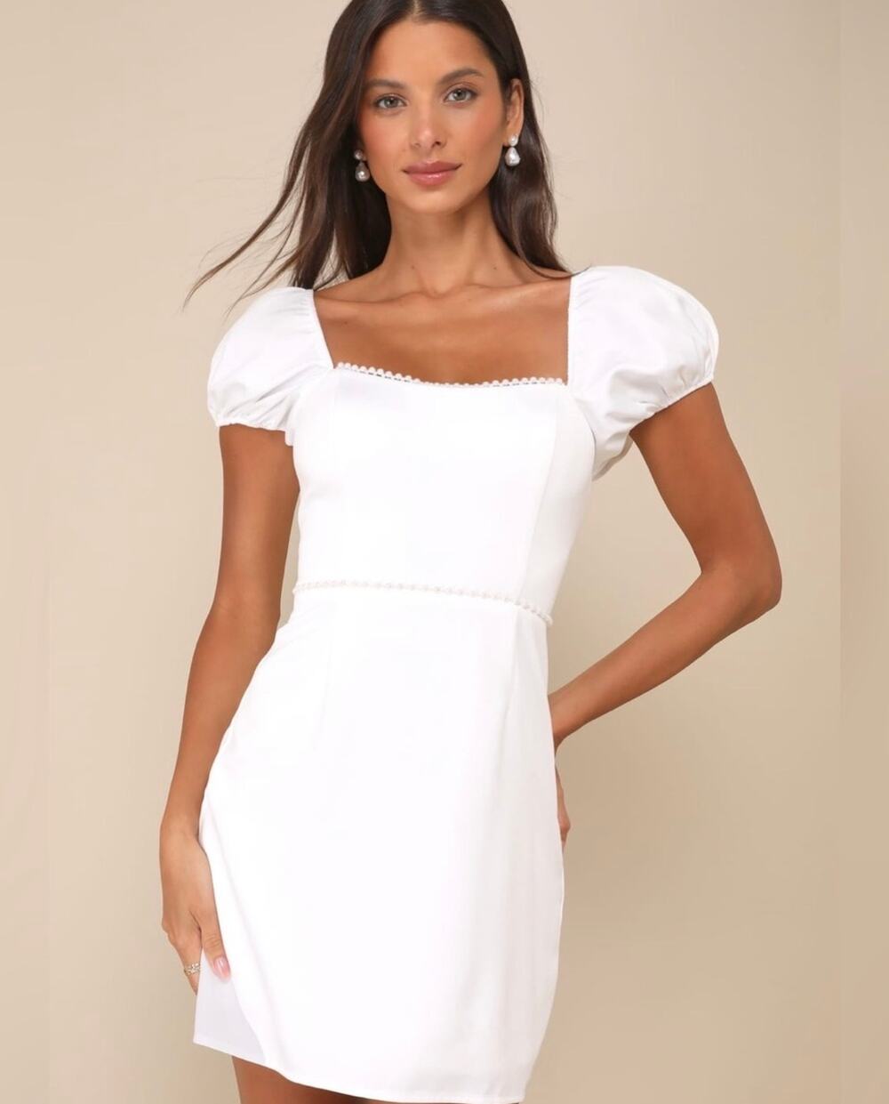 Lulus poise pearl neckline White Mini Dress sz S